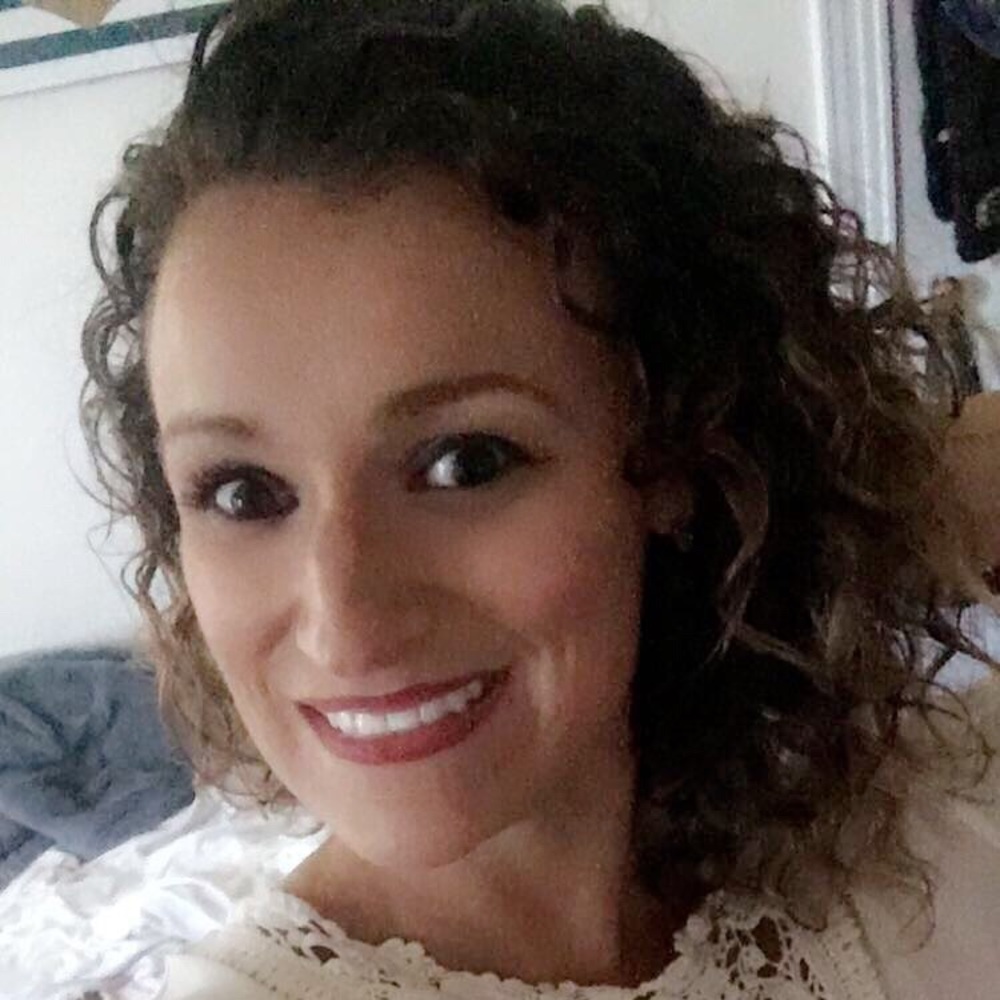 Meet your Posher, Nina